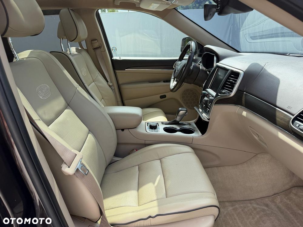Jeep Grand Cherokee 5.7 V8 Overland - 31