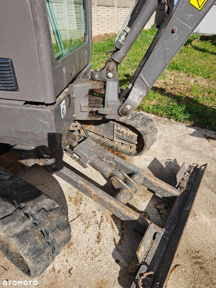 Volvo EC18E - 4