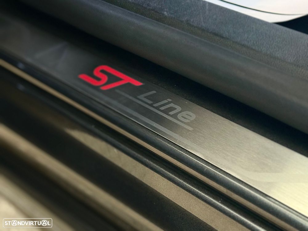 Ford Focus 1.0 EcoBoost ST-Line Aut. - 39