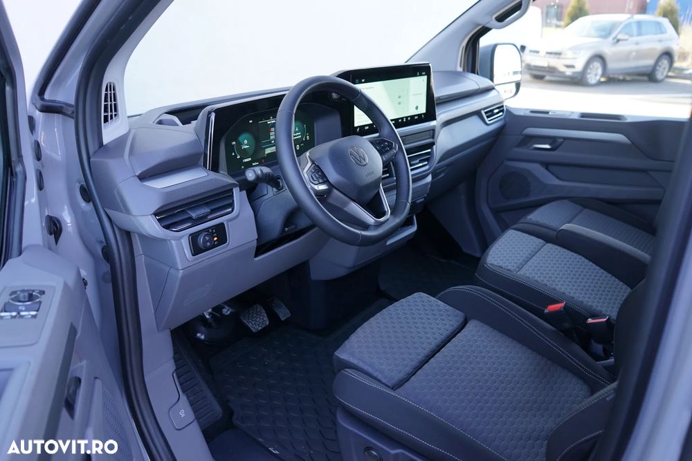 Volkswagen Caravelle - 11