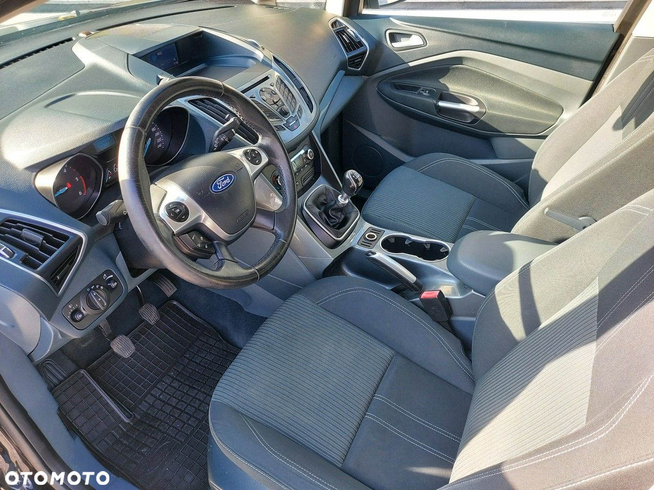 Ford C-MAX - 12