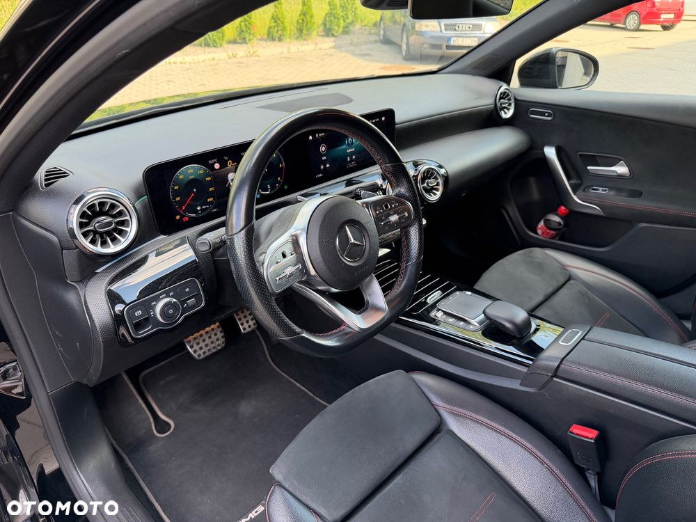 Mercedes-Benz Klasa A ver-200-d-8g--dct-amg-line - 8