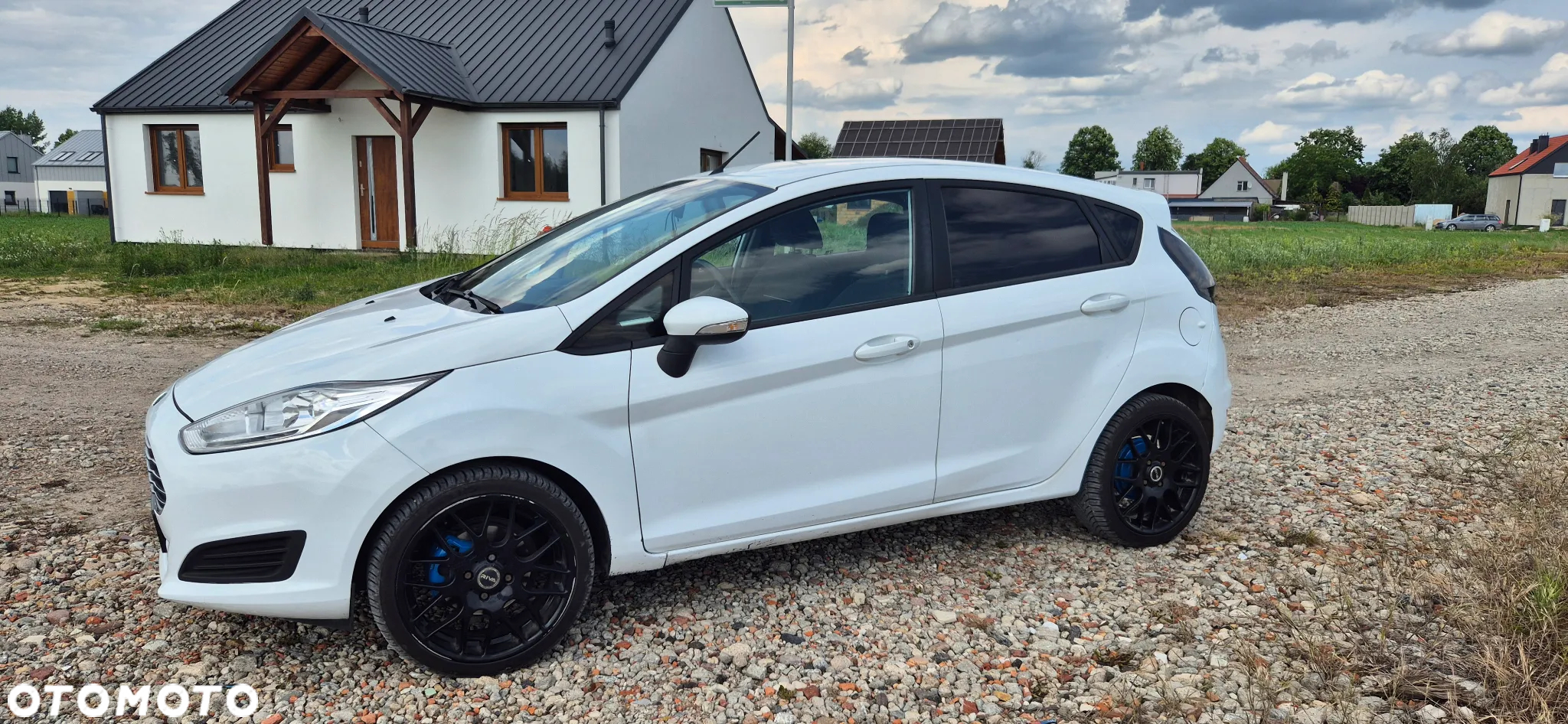 Ford Fiesta - 8