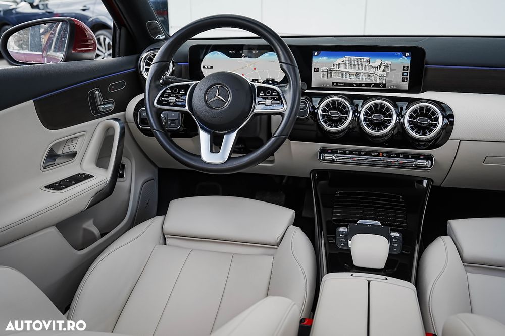 Mercedes-Benz A 250 e Sedan 8G-DCT Edition 2021 - 7