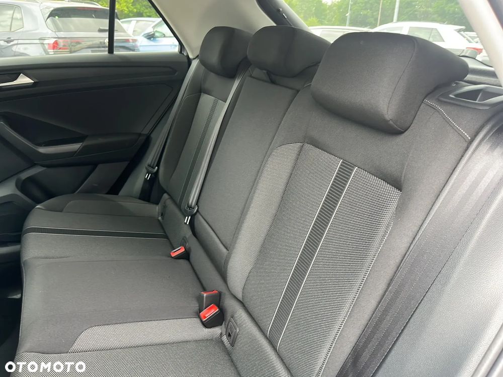 Volkswagen T-Roc 1.5 TSI R-Line Plus DSG - 12