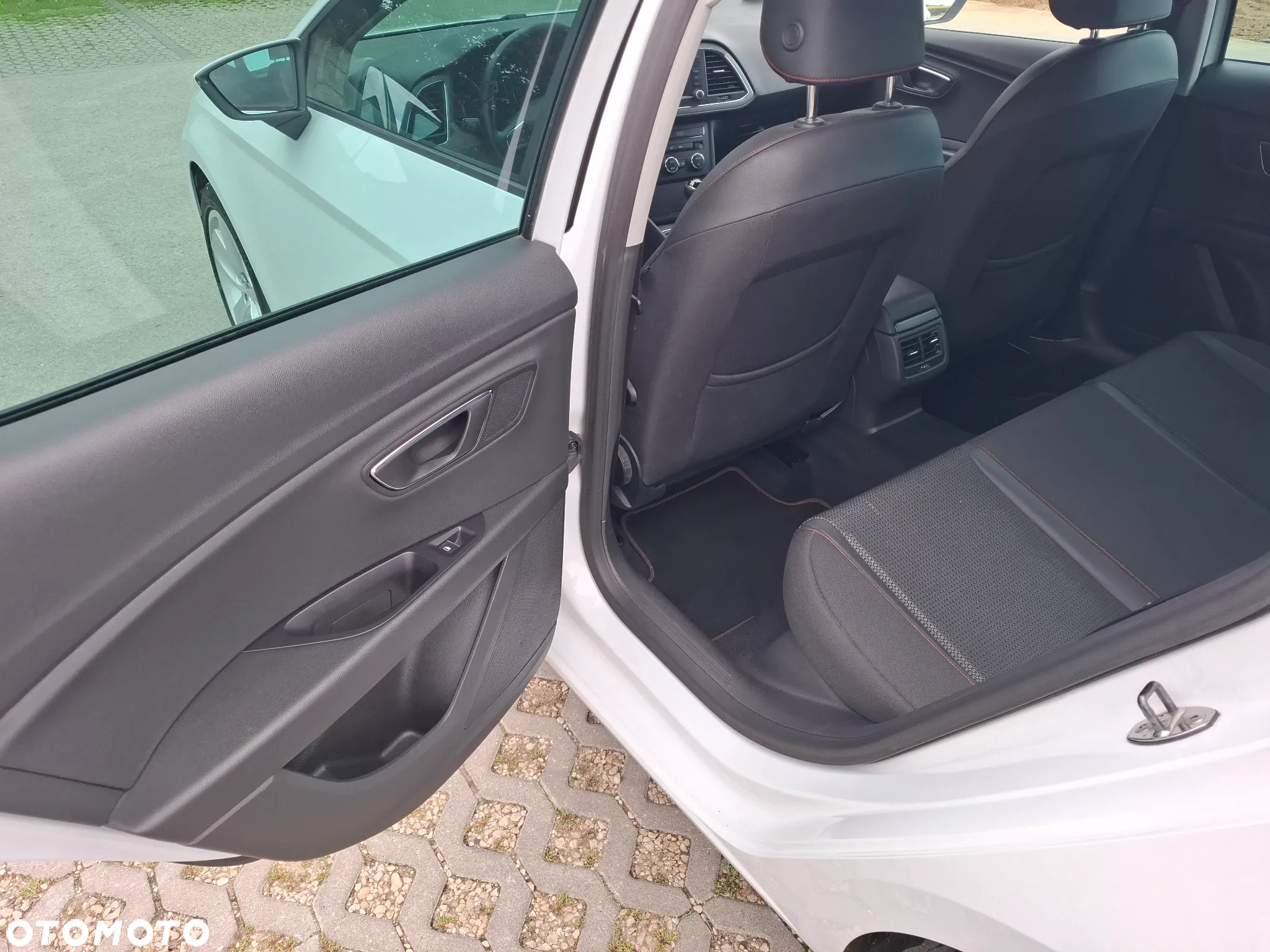 Seat Leon 1.4 TSI Start&Stop FR - 14