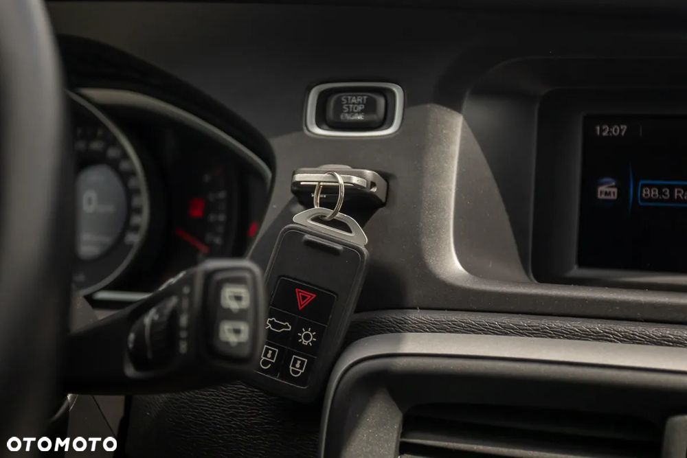 Volvo V40 T2 - 26