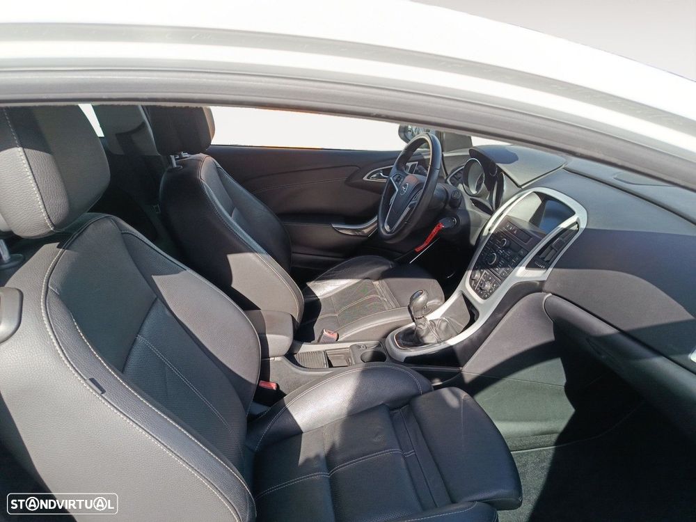 Opel Astra GTC 1.4 T - 15