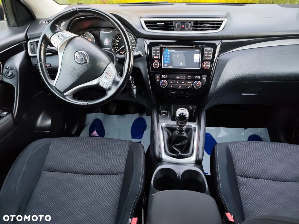 Nissan Qashqai 1.6 DIG-T 360 - 15