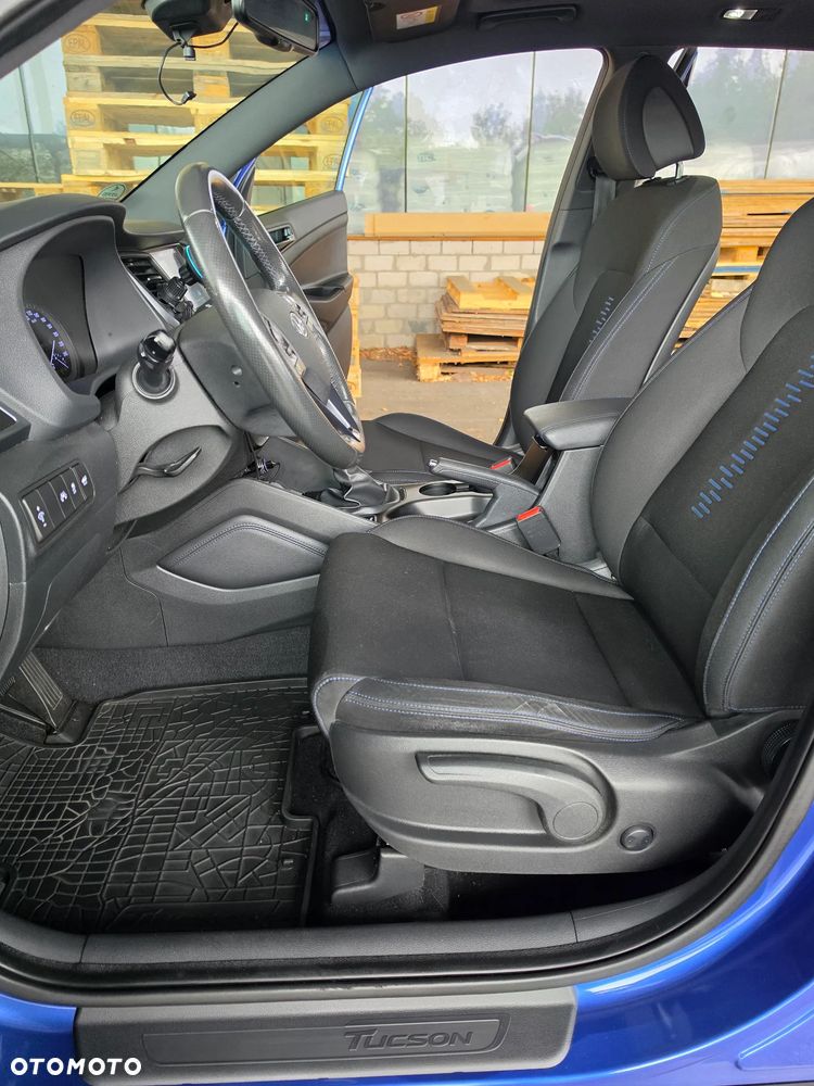 Hyundai Tucson 2.0 CRDI BlueDrive GO Plus 2WD - 10