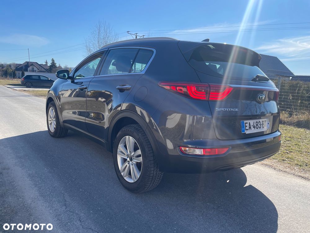 Kia Sportage 1.6 GDI 2WD DREAM-TEAM EDITION - 8