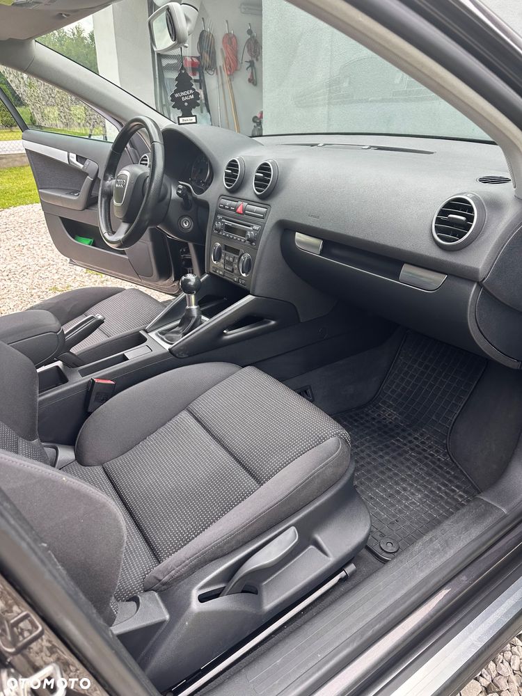 Audi A3 Sportback 2.0 TDI Ambition - 17