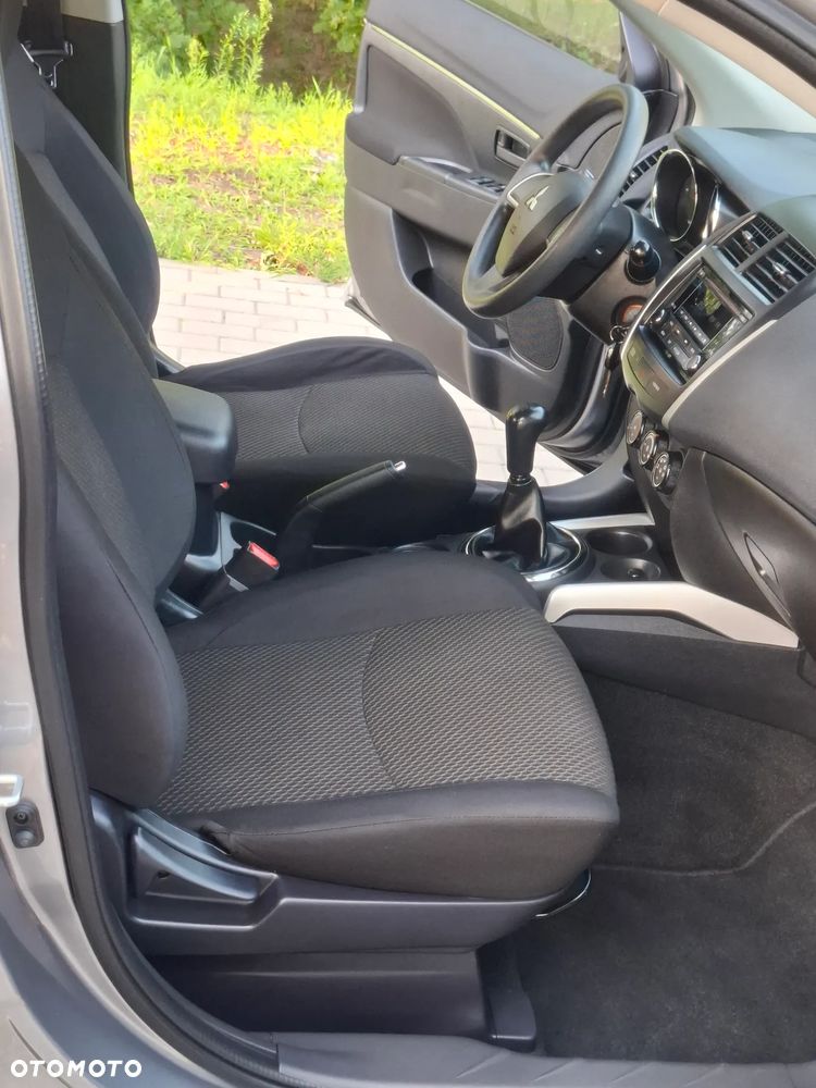 Mitsubishi ASX 1.6 2WD Edition II - 16
