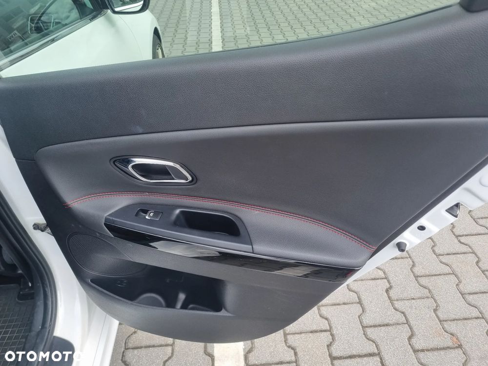 Kia Ceed 1.6 T-GDI GT-Track - 30