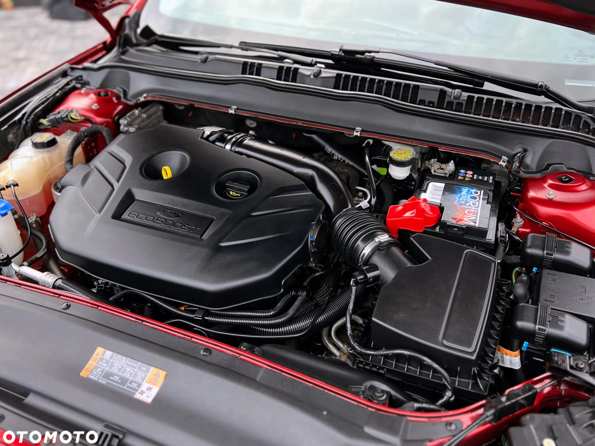 Ford Fusion 2.0 EcoBoost Titanium - 21