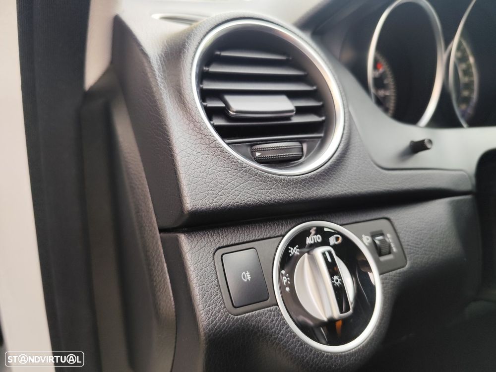 Mercedes-Benz C 220 CDi Elegance BE 117g - 18