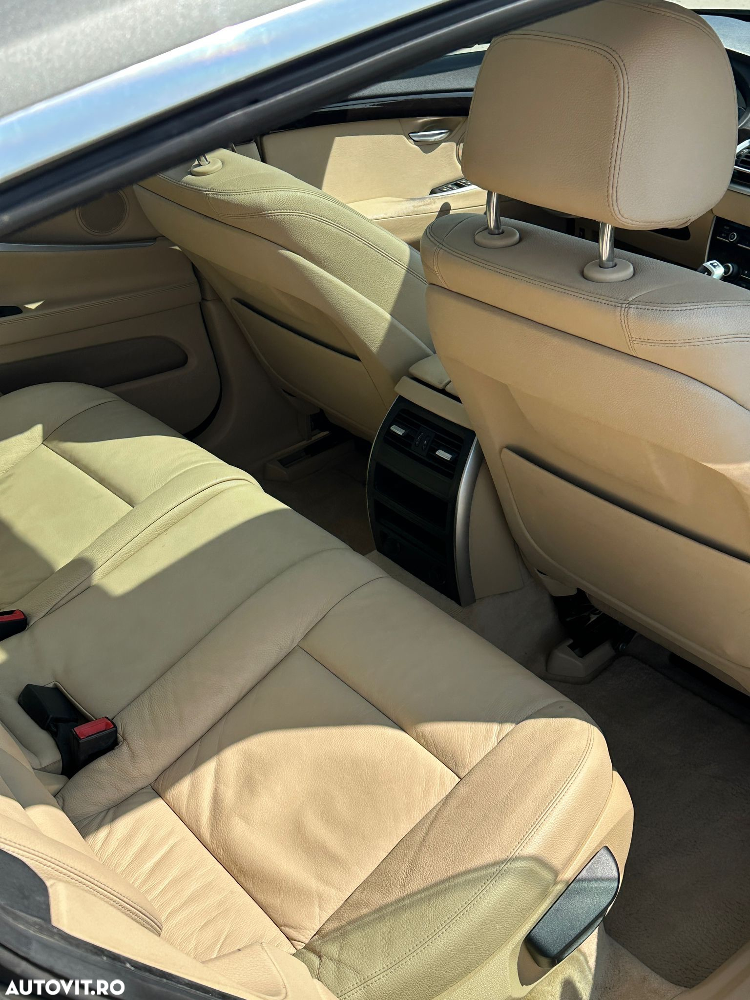BMW Seria 5 520d Gran Turismo - 12