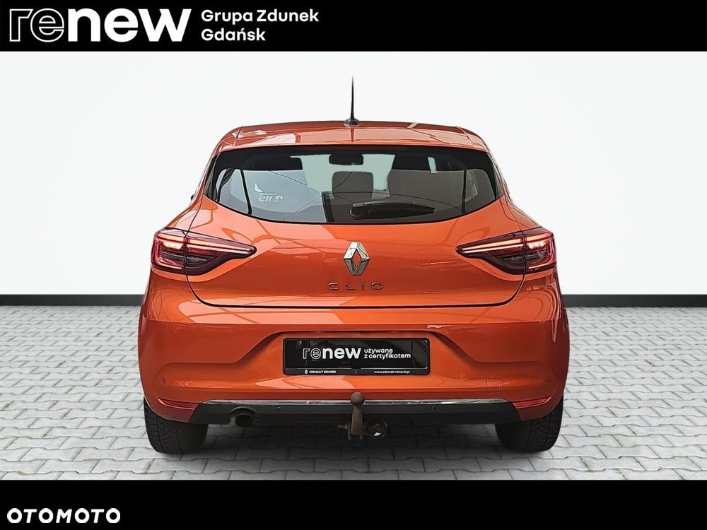 Renault Clio - 11