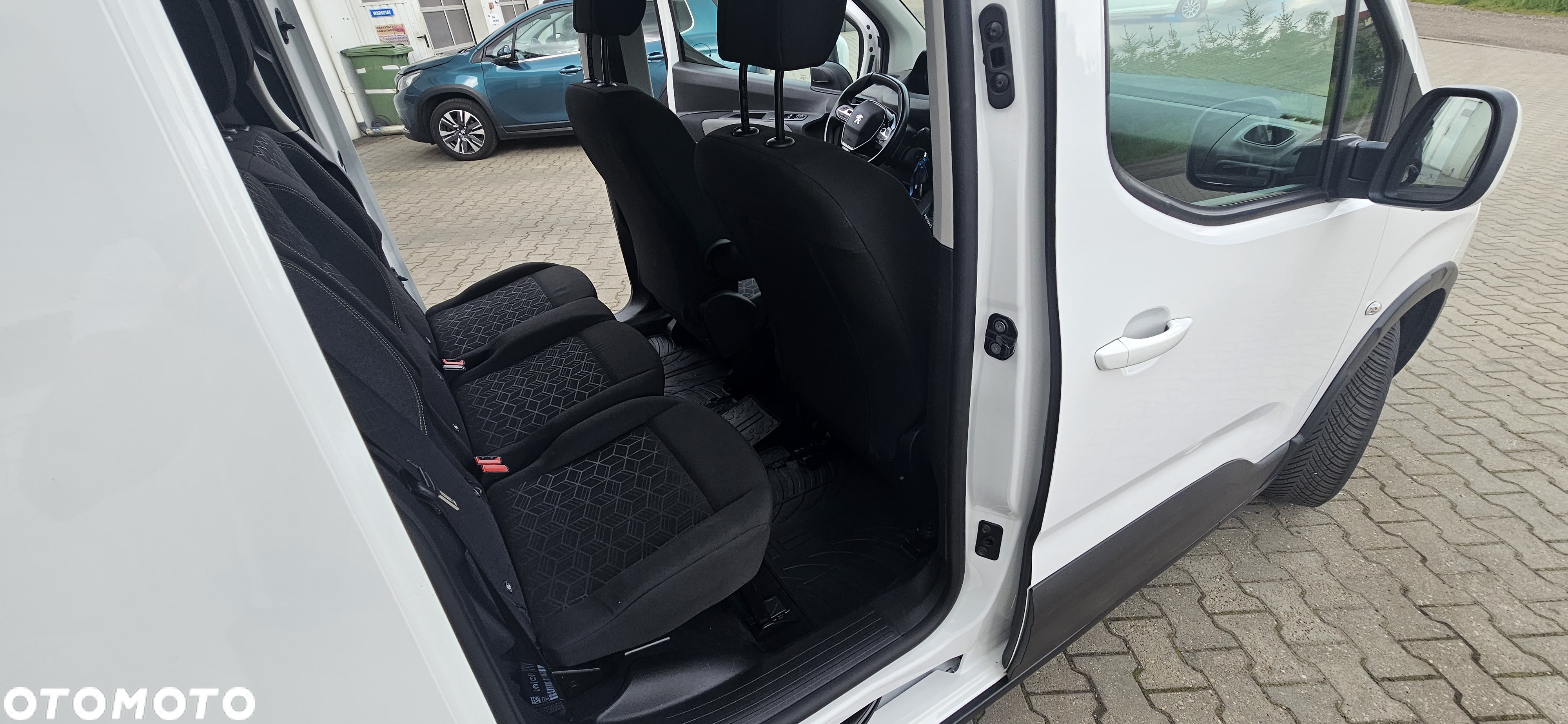 Peugeot Rifter 1.5 BlueHDI Active - 14