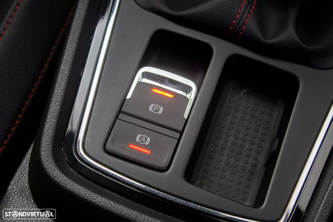 SEAT Leon 2.0 TDI FR S/S - 23
