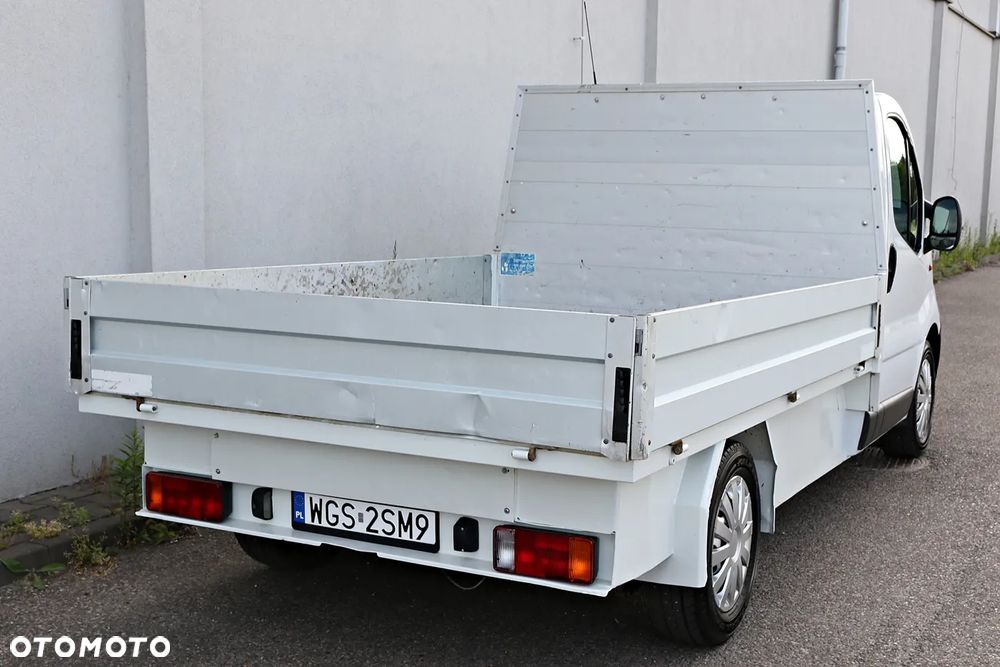 Renault Trafic - 14