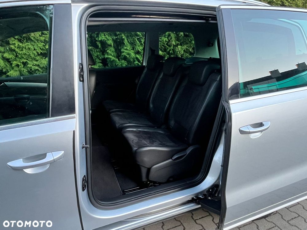 Volkswagen Sharan 2.0 TDI Highline DSG - 11