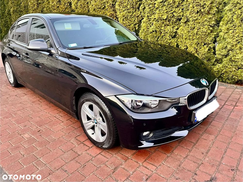 BMW Seria 3 318d - 1