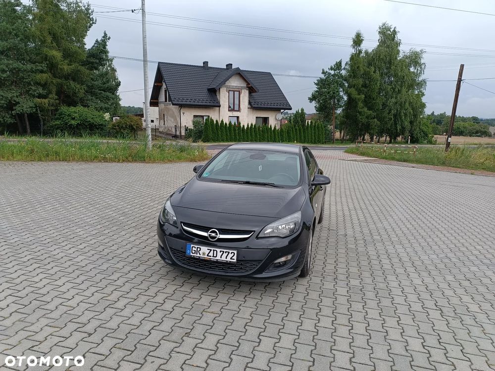 Opel Astra 1.4 Turbo Cosmo - 2