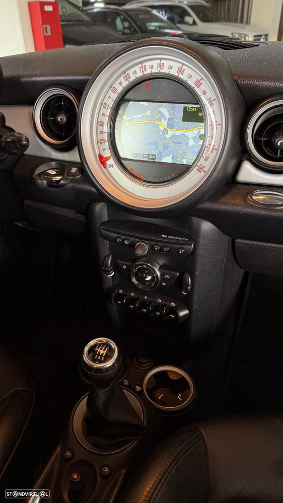 MINI 3 Portas - 11