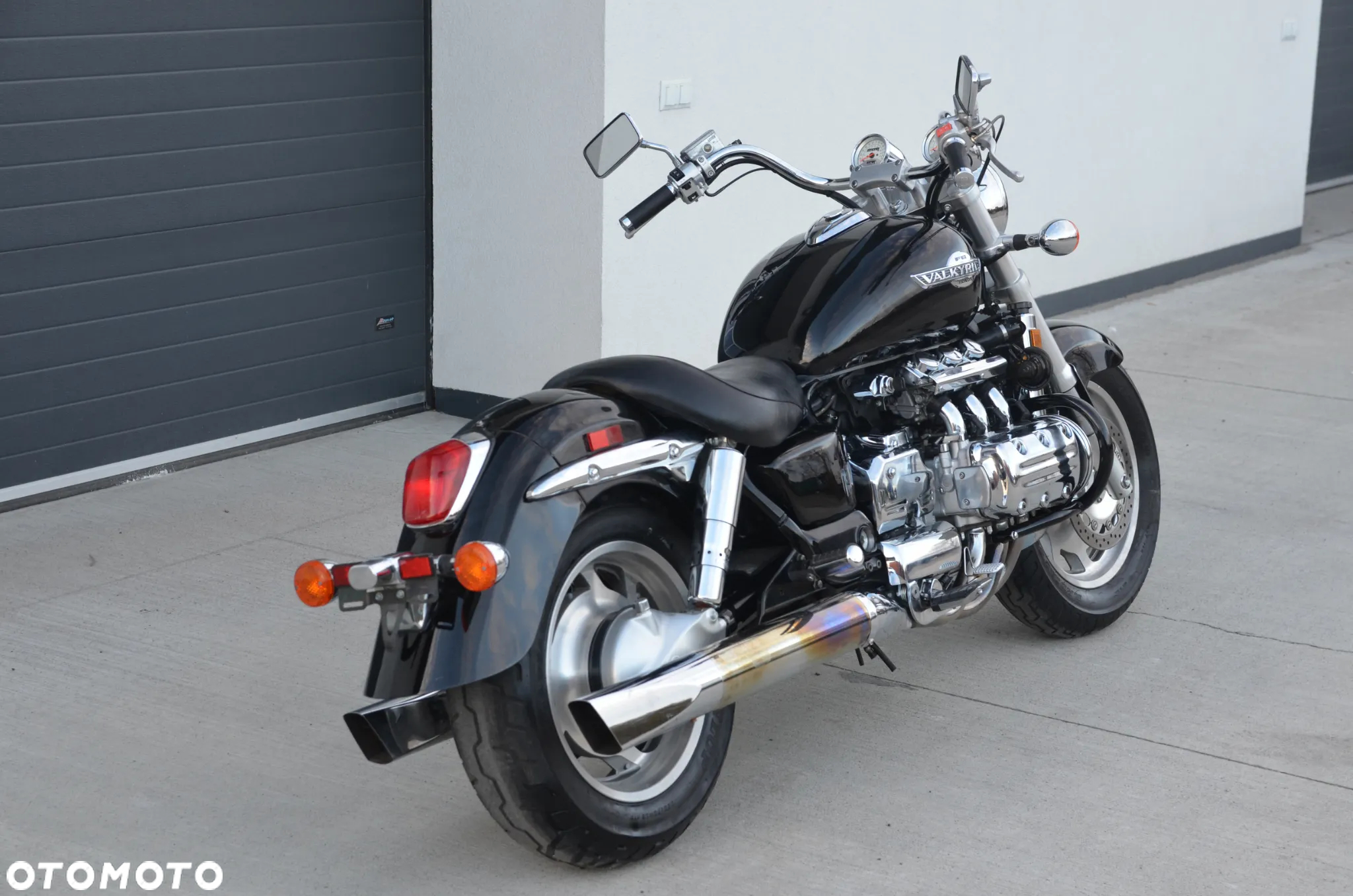 Honda GL - 28