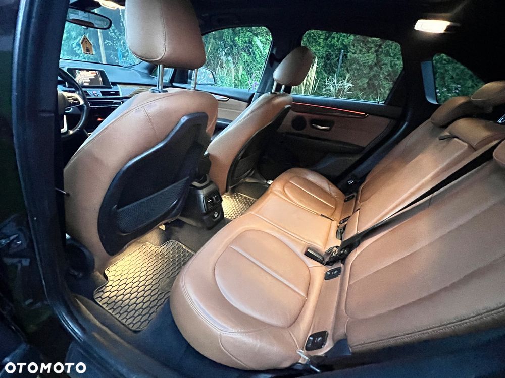 BMW Seria 2 218i Luxury Line - 6