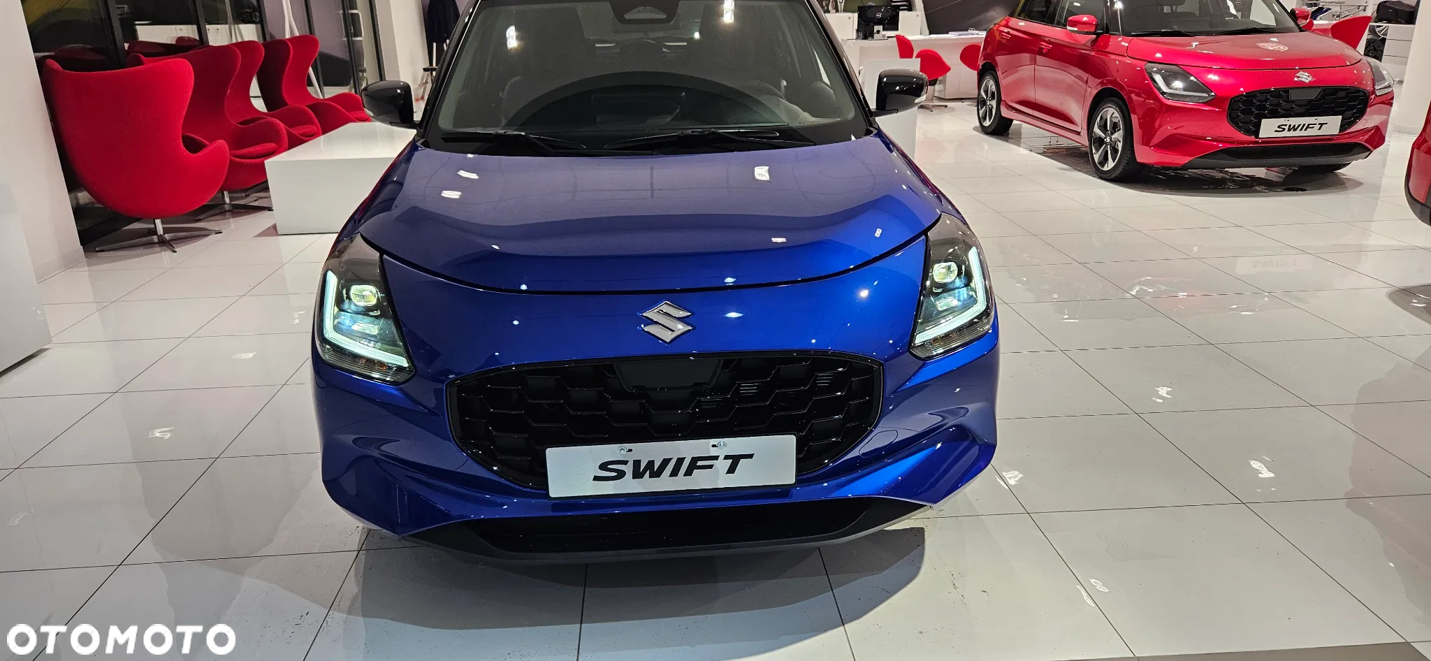 Suzuki Swift 1.2 Dualjet SHVS Elegance CVT - 10