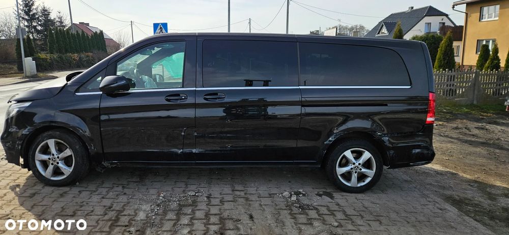 Mercedes-Benz Klasa V - 3