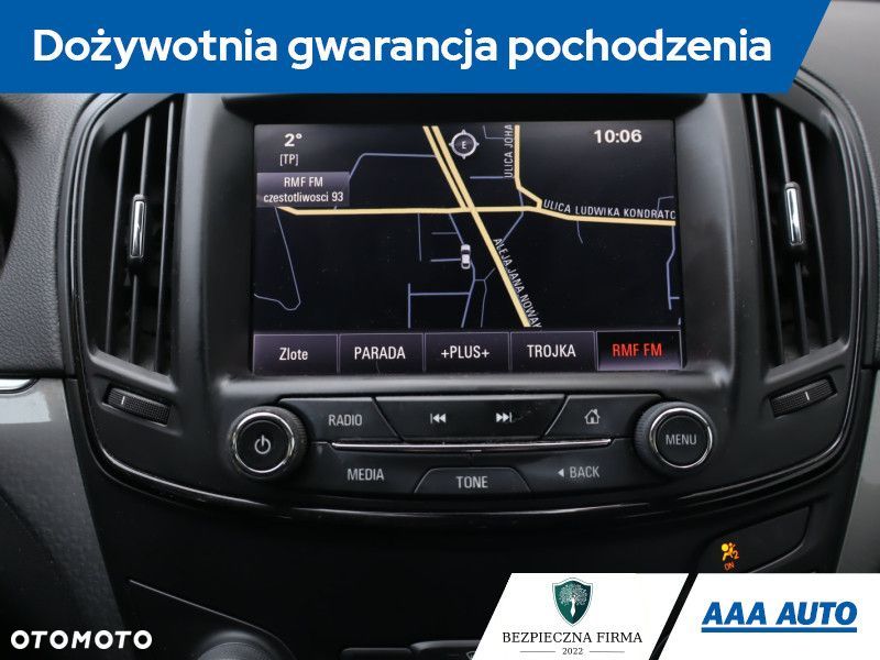 Opel Insignia - 21