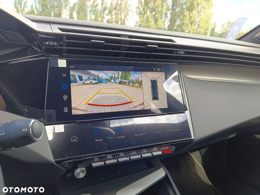 Peugeot 408 - 19