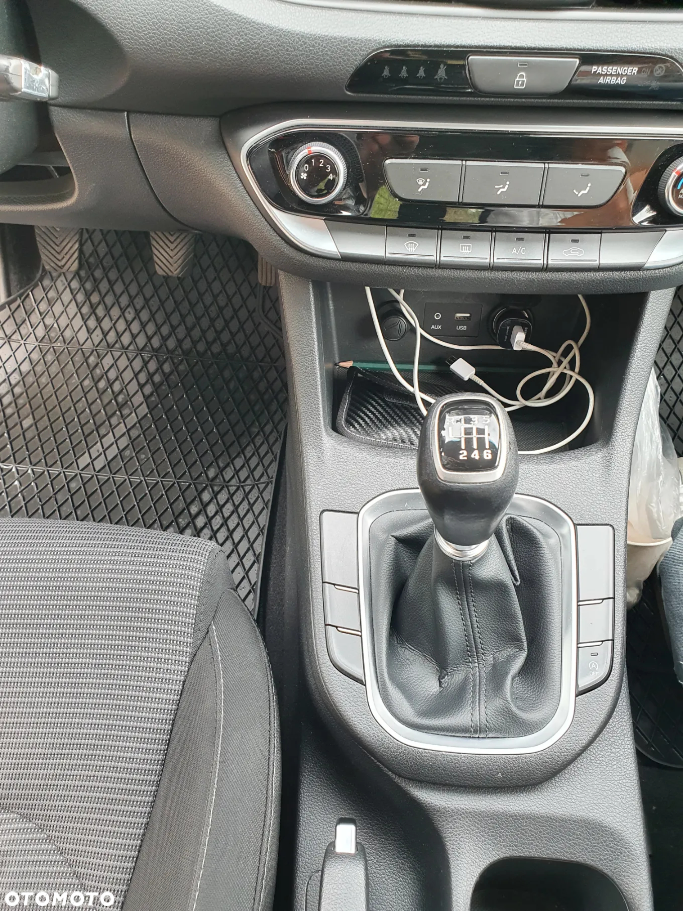 Hyundai i30 1.4 Comfort - 21