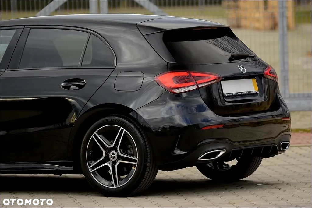 Mercedes-Benz Klasa A 180 AMG Line 7G-DCT - 9