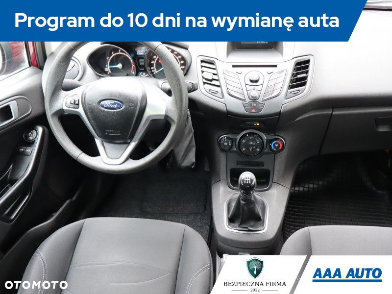 Ford Fiesta - 8