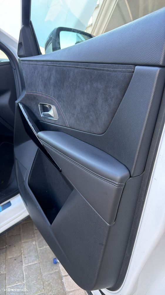 DS DS7 Crossback 1.5 BlueHDi Performance Line EAT8 - 6