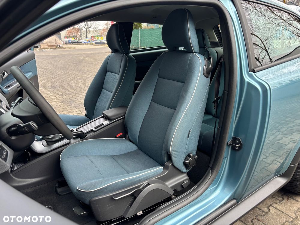 Volvo C30 1.8 Momentum - 6