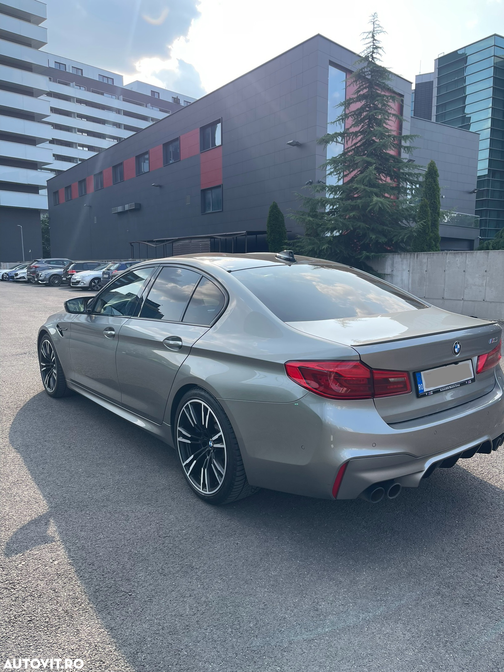 BMW M5 Standard - 6