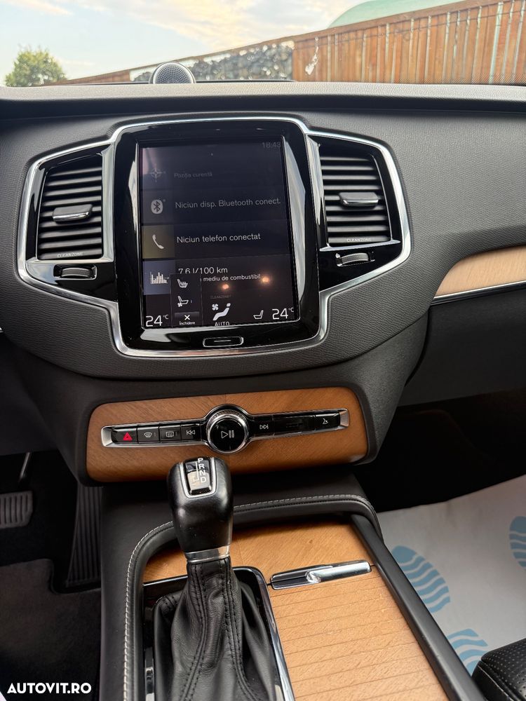 Volvo XC 90 D5 AWD Geartronic Inscription - 17