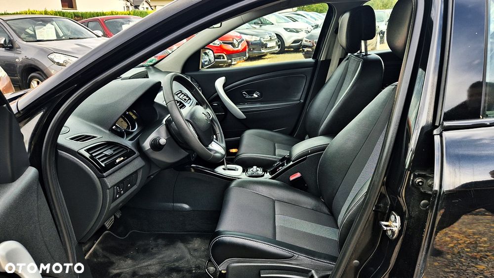 Renault Megane 2.0 16V Bose Edition CVT - 32