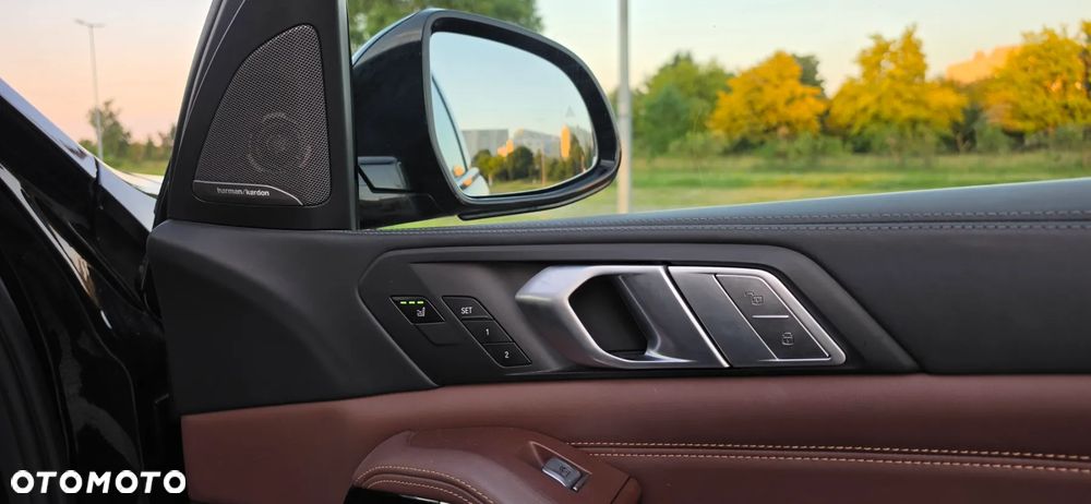 BMW X7 - 18