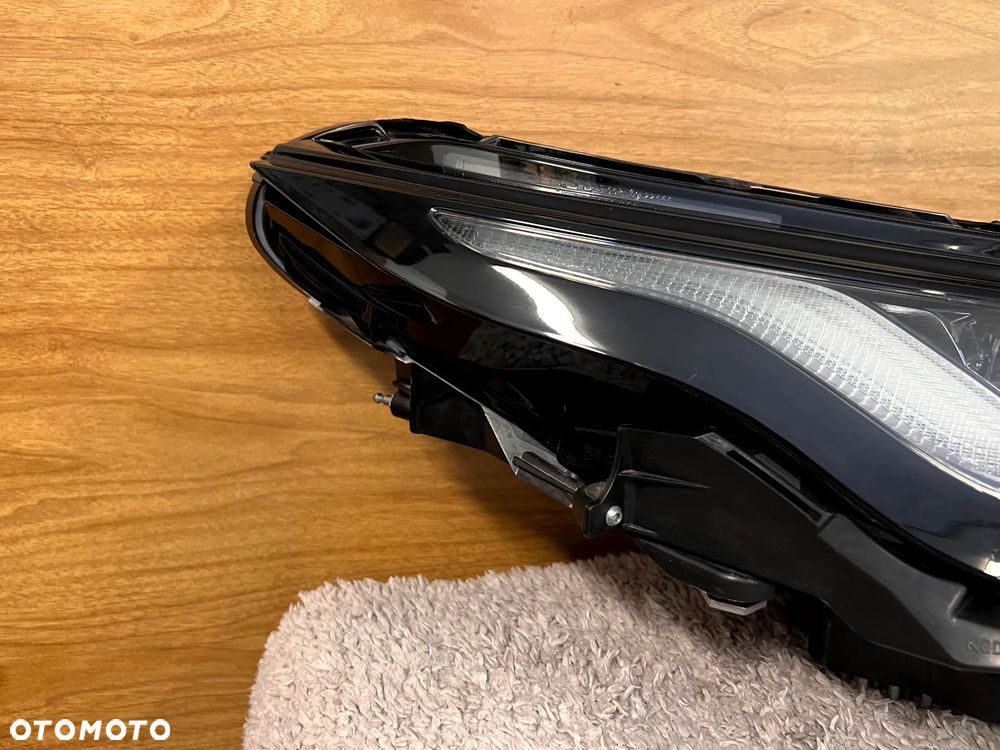 RANGE ROVER EVOQUE II L551 LAMPA PRAWY PRZÓD PRAWA PRZDENIA USZKODZONA M8D2-13W029-EA EUROPA - 5