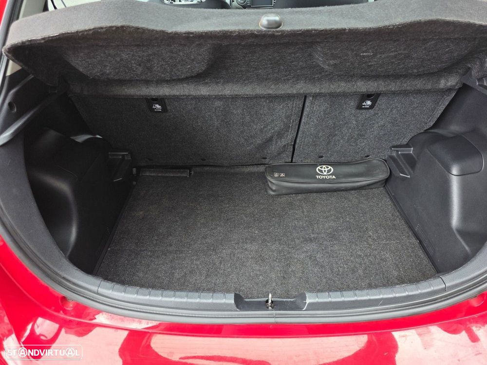 Toyota Yaris 1.0 VVT-i Comfort Plus - 5