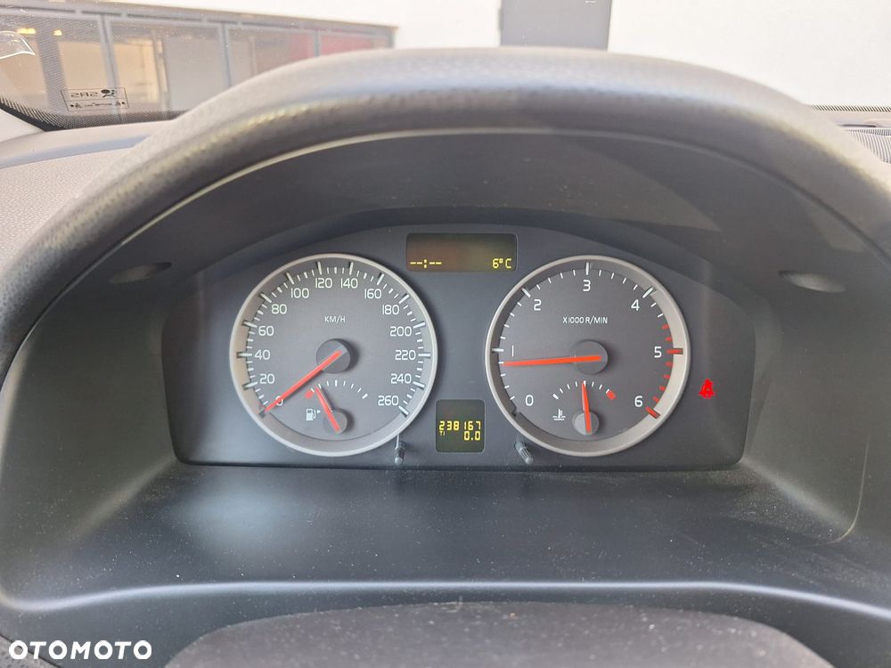 Volvo V50 2.0D Momentum - 35