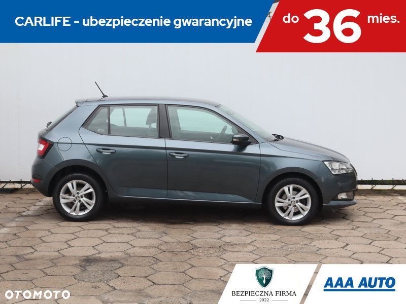 Skoda Fabia - 8