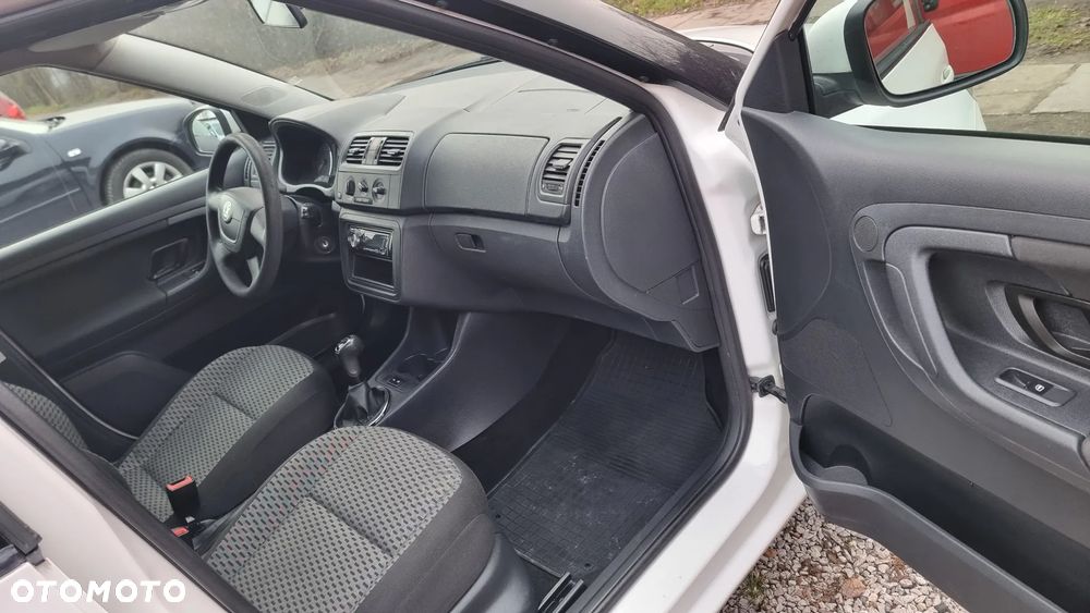 Skoda Fabia 1.6 TDI DPF Style - 8