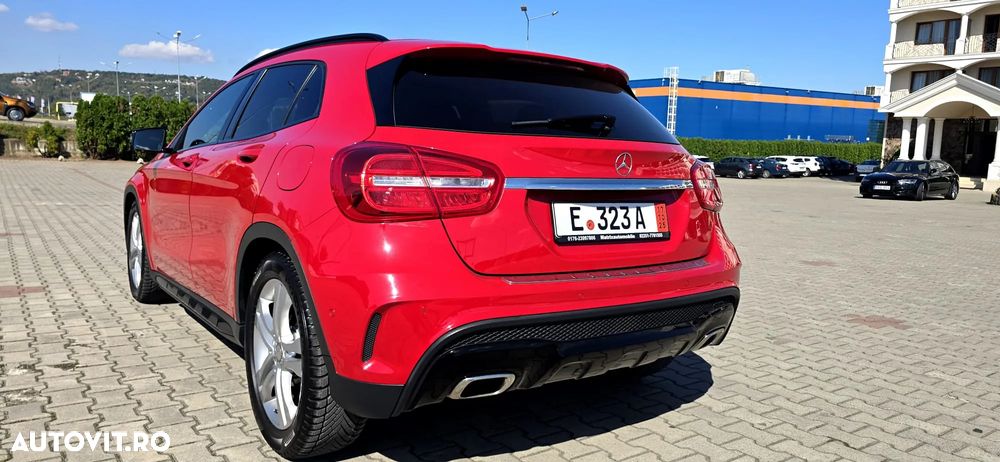 Mercedes-Benz GLA 200 (CDI) d 4Matic 7G-DCT AMG Line - 3